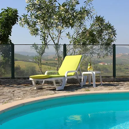 Farm stay Quinta De Palhacana *